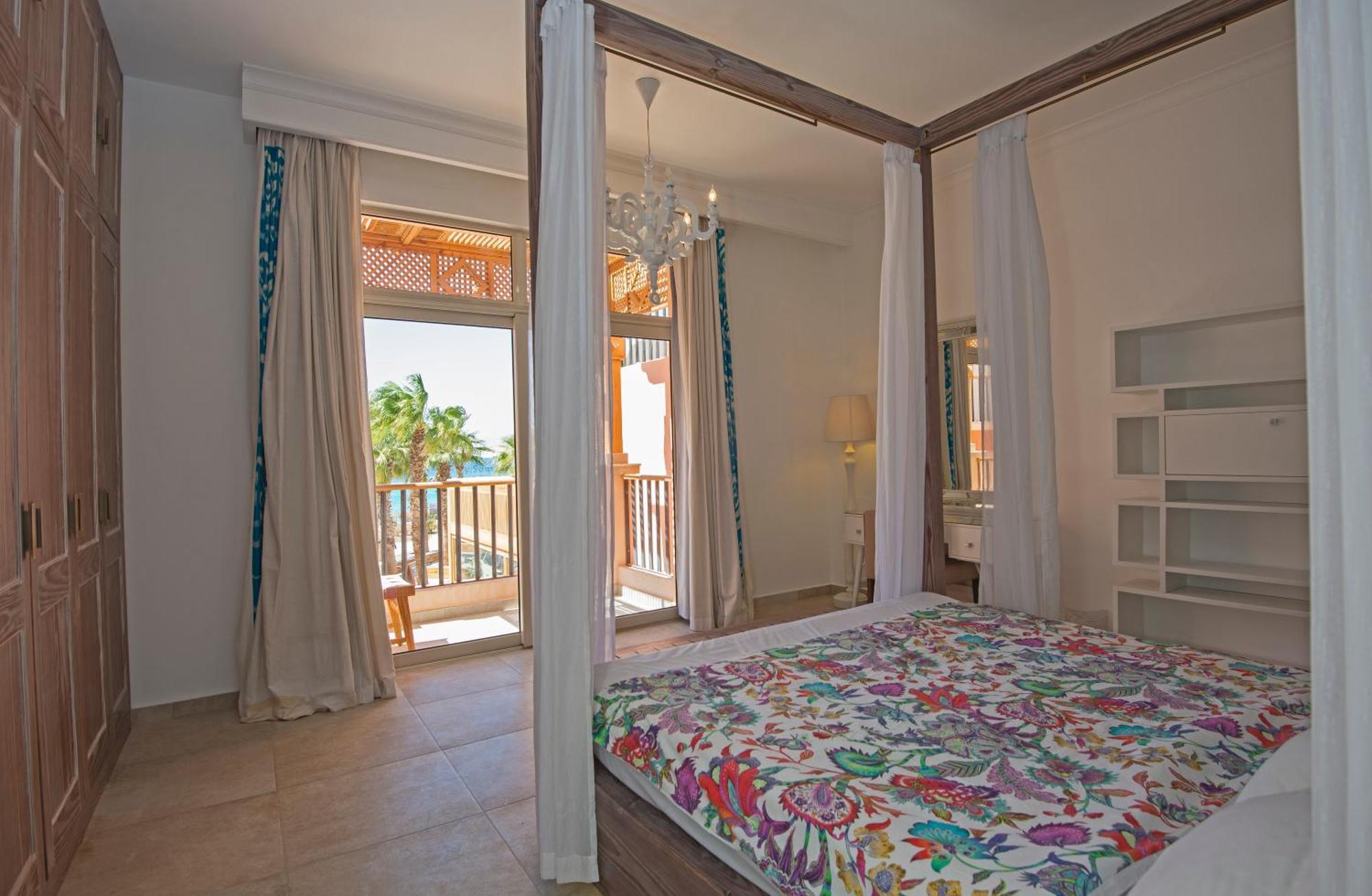 Soma Bay Seafront Luxury * Хургада